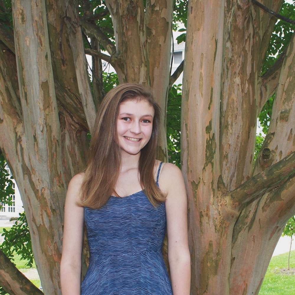 Meet your Posher, Olivia